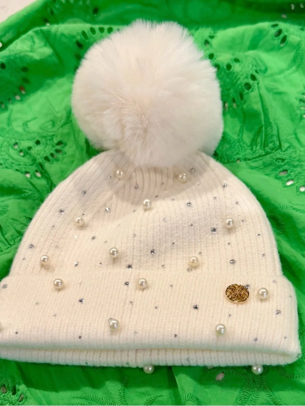 NWT LILLY PULITZER POM POM HAT WITH PEARLS AND RHINESTONES
